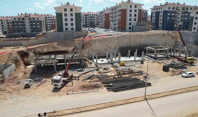 Adıyaman İndere toplu konut alanında ticaret merkezleri yapılıyor
