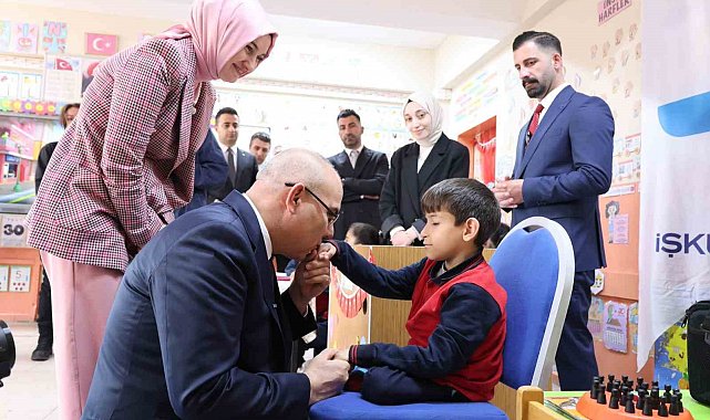 Ağrı'da eğitime dokunan proje: Binlerce öğrenci sıralarına kavuştu