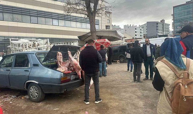 Ağrı'da hijyen kurallarına aykırı şekilde satışı yapılan 150 kilogram et imha edildi