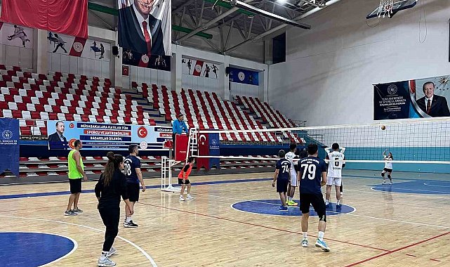 Ağrı'nın en büyük voleybol turnuvası başladı