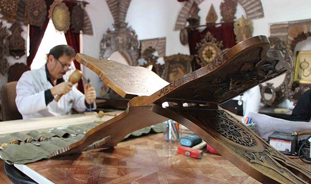 Ahşap ustası, rahlesini özgür Mescid-i Aksa için saklıyor