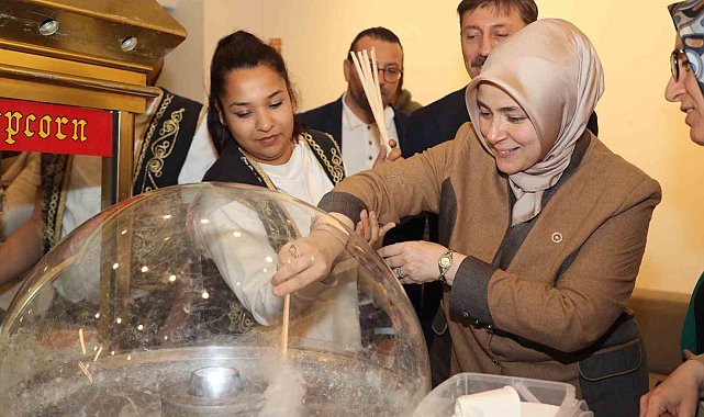 AK Parti Kadın Kollarından 81 ilde 23 Nisan coşkusu