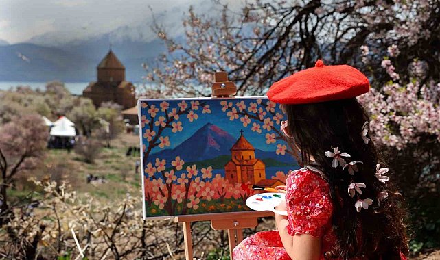 Akdamar Adası Badem Çiçeği Foto Safarisi sonuçlandı