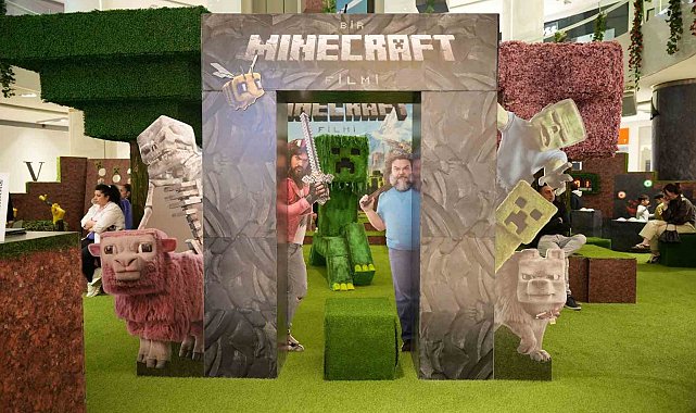 Akmerkez, çocuklara Minecraft evrenini sunuyor