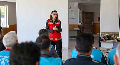 Alanya Belediyesi personeline kurum içi eğitim