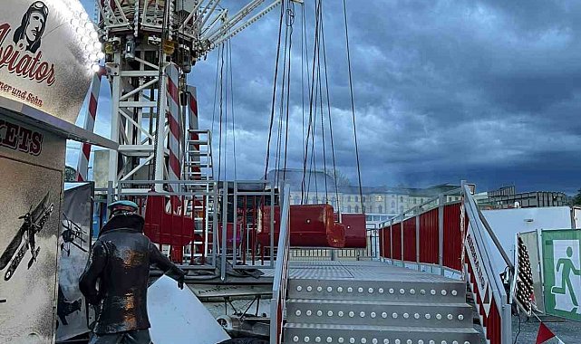 Almanya'da festivalde salıncak kazası: 5 yaralı