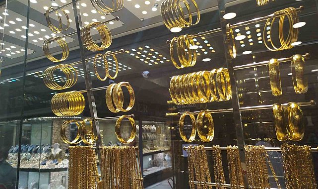 Altındaki artış düğün sahiplerini endişelendiriyor