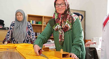 Amasya'da çocukların 23 Nisan kıyafeti köy yaşam merkezinden