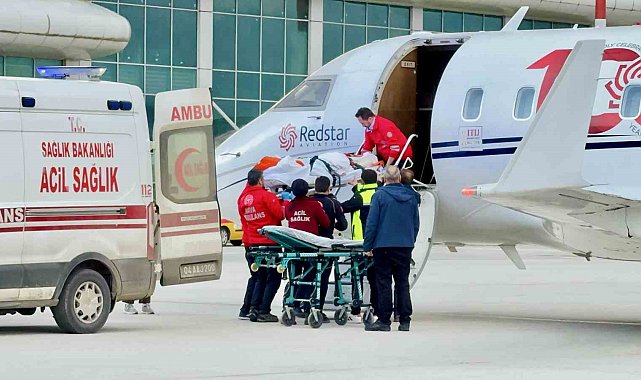 Ambulans uçak, Ağrı'daki bebek ve kalp hastası asker için havalandı