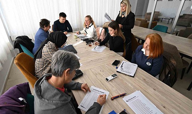 Anamur'da 'Hello Mersin' İngilizce kursu açıldı