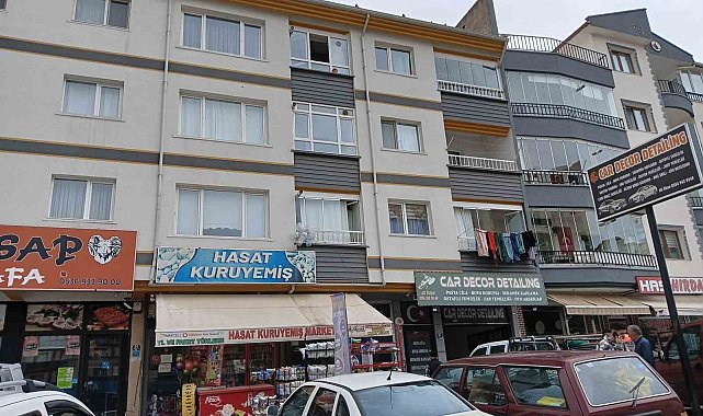 Ankara'da apartman boşluğuna düşen kız çocuğu hayatını kaybetti