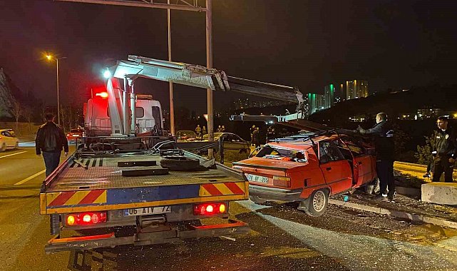 Ankara'da iki aracın karıştığı trafik kazasında 2'si ağır 6 kişi yaralandı