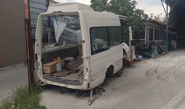 Antalya'da 'Change' araç operasyonu: 2 tutuklama