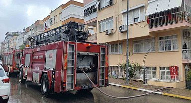 Antalya'da apartmanın kömürlüğündeki yangın korkuttu