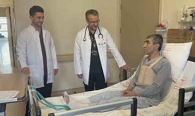 Aort atardamarı iki kez yırtıldı, Eskişehir Şehir Hastanesinde hayata yeniden döndü