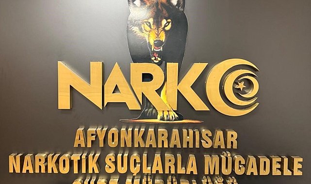 Araçta uyuşturucu ile yakalanan iki kişi gözaltına alındı