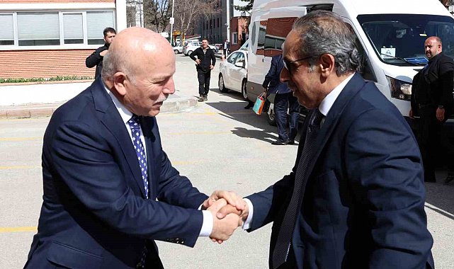 Arap devletleri ligi büyükelçileri Erzurum'a hayran kaldı