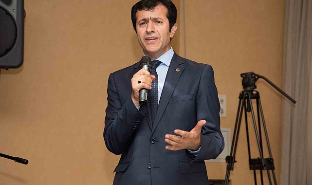 Ardahan Üniversitesi Rektörlüğüne Prof. Dr. Öztürk Emiroğlu atandı
