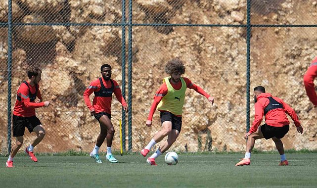 Atakaş Hatayspor, Konyaspor maçı hazırlıklarına başladı