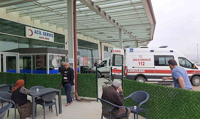 Av tüfeğiyle oynayan genç kendini vurdu