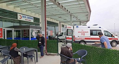 Av tüfeğiyle oynayan genç kendini vurdu