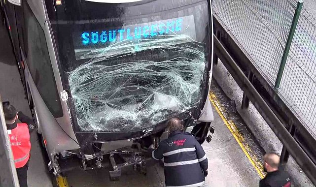 Avcılar metrobüs kazası: 2'si çocuk 21 yaralı