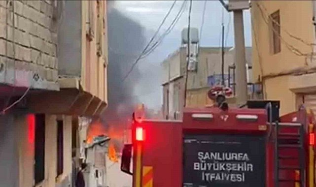 Ayakkabı atölyesinde korkutan yangın