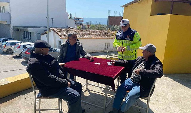 Aydın'da jandarma ekipleri 'kask kullanımına' dikkat çekti