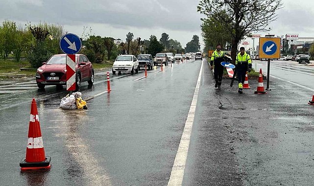 Aydın'da kavşak çalışması nedeniyle trafik akışı tek şeride düştü