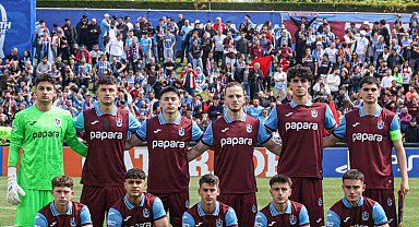 Bakan Bak'tan Trabzonspor U19'a tebrik