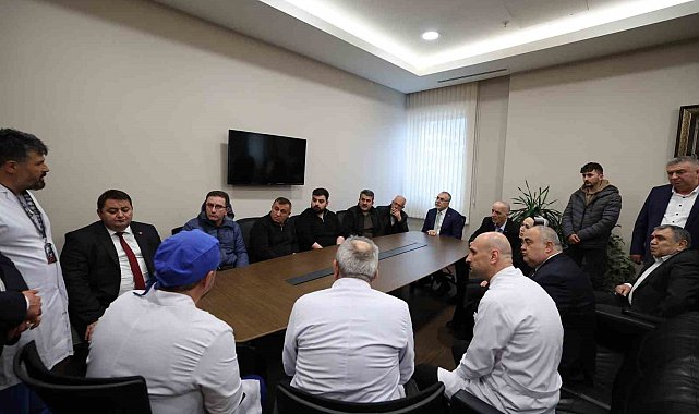 Bakan Işıkhan'dan maden kazasında yaralanan işçilere ziyaret