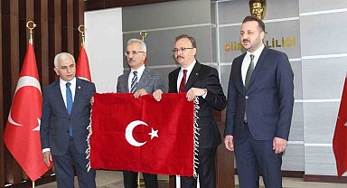 Bakan Uraloğlu, Siirt Valiliğini ve esnafı ziyaret etti