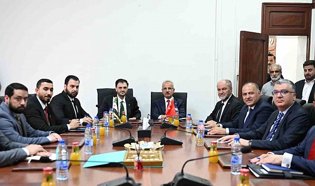 Bakan Uraloğlu, Suriye İletişim ve Bilgi Teknolojileri Bakanı Heikel ile görüştü