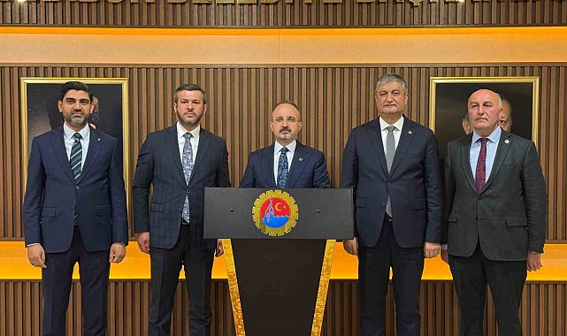 Bakan Yardımcısı Turan'dan Karabük Belediyesi'ne ziyaret