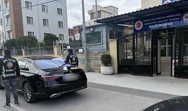 Bakan Yerlikaya: "Aracın üzerindeki trafikte geçiş üstünlüğü hakkı çakar iptal edildi"