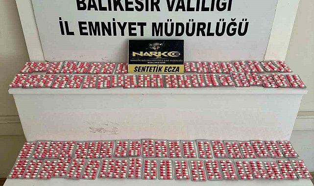 Balıkesir'de bin 666 sentetik hap ele geçirildi