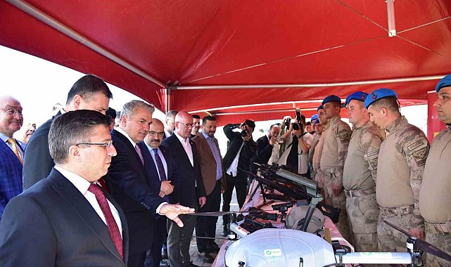 Balıkesir'de Öğrenci İş ve Kariyer fuarı başladı