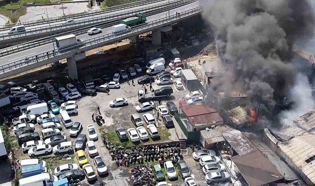 Başakşehir'de kimya deposu adeta alev topuna döndü