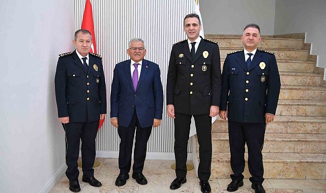 Başkan Büyükkılıç: "Kahraman polislerimizin kuruluş yıl dönümünü yürekten kutluyorum"