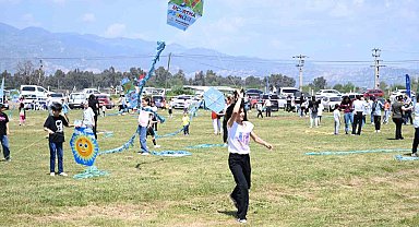 Başkan Çerçioğlu, çocukları Uçurtma Şenliği'nde buluşturdu