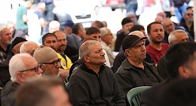 Başkan Çolakbayrakdar: Her zaman olduğu gibi vatandaşlarımızla iç içeyiz"