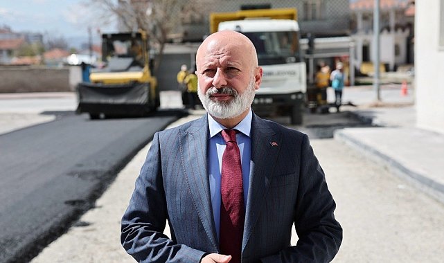 Başkan Çolakbayrakdar: "Her sokağa konfor, her mahalleye değişim getiriyoruz"