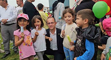 Başkan Doğanca'dan Kuyucaklı çocuklara 23 Nisan hediyesi