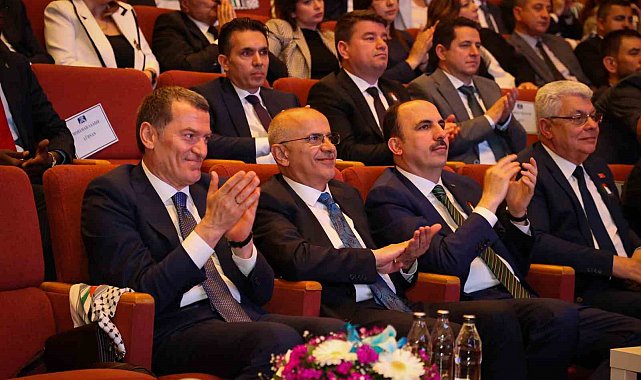 Başkan Er, Türk Dünyası Belediyeler Birliği yürütme kurulu üyeliğine seçildi