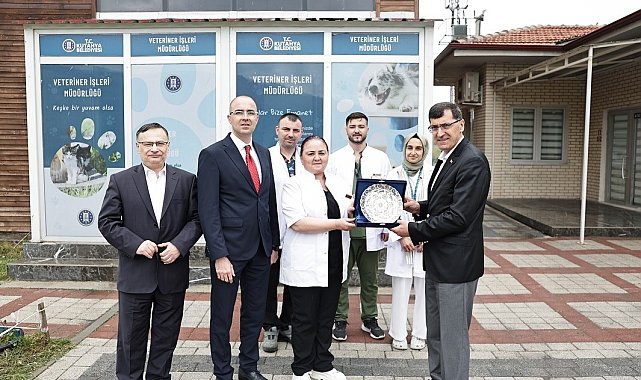 Başkan Eyüp Kahveci, Dünya Veteriner Hekimler Günü'nü kutladı