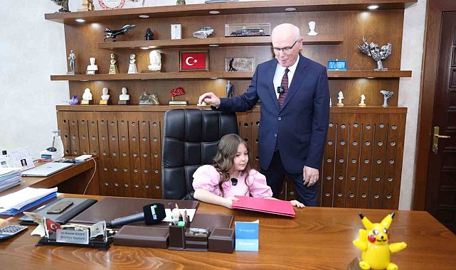 Başkan Kurt makamını çocuklara emanet etti