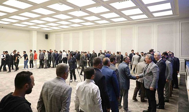 Başkan Palancıoğlu, mesai arkadaşlarıyla bayramlaştı