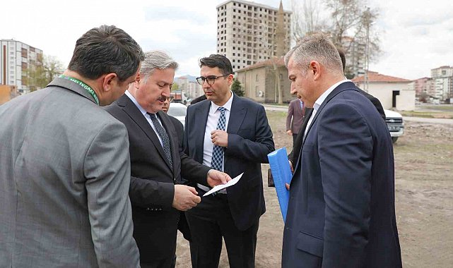 Başkan Palancıoğlu: "Melikgazi'de metruk yapı kalmayacak"