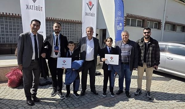 Başkan Pütün, Beyağaç'ın gururu olan öğrencileri yalnız bırakmadı