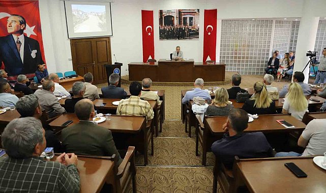 Başkan Tetik muhtarlarla istişare toplantısında buluştu